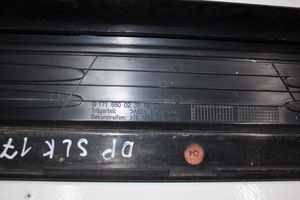 Mercedes-Benz SLK R171 Etuoven kynnyksen suojalista 1716800235