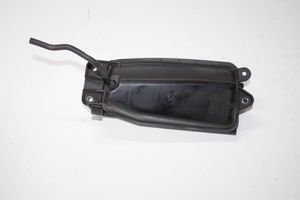 Mercedes-Benz E W212 Vacuum air tank A6510700568