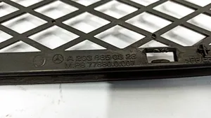 Mercedes-Benz CLC CL203 Grille inférieure de pare-chocs avant A2038850823