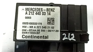 Mercedes-Benz E W212 Centralina/modulo pompa dell’impianto di iniezione A2124400314