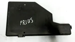 Toyota Prius (XW20) Coperchio scatola dei fusibili 8644YA1