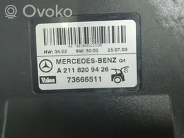 Mercedes-Benz E W211 Motore della pompa idraulica del portellone posteriore A2118000435