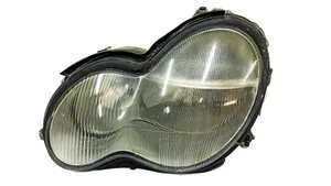 Mercedes-Benz C W203 Lampa przednia 1305235663