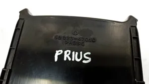 Toyota Prius (XW20) Glove box 5882347010