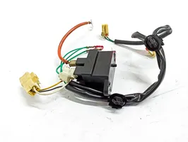 Toyota Prius (XW20) Fusibile relè della batteria G384147020