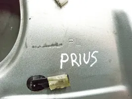 Toyota Prius (XW20) Front door 861602B560