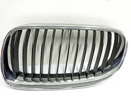 BMW 3 E92 E93 Front bumper upper radiator grill 22405910