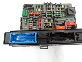 BMW 3 E92 E93 Fuse box set 10688710