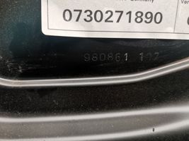 Volkswagen PASSAT B6 Takaikkunan nostomekanismi ilman moottoria 980861
