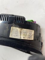 Audi A4 S4 B7 8E 8H Tachimetro (quadro strumenti) 8E0920901B