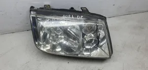 Volkswagen Bora Lampa przednia 205653B