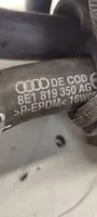 Audi A4 S4 B7 8E 8H Tubo flessibile del liquido di raffreddamento del motore 8E1819350AG