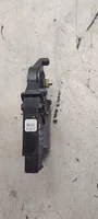 Volkswagen PASSAT B5.5 Front door window regulator motor 0130821695