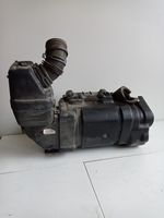 Volkswagen Golf VI Intake resonator 03C103502K