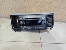 Toyota Sienna XL30 III Unità principale autoradio/CD/DVD/GPS 8612008270