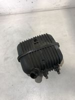 Audi A4 S4 B7 8E 8H Risuonatore di aspirazione 8E0129955