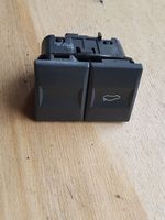 Ford Mondeo Mk III Tailgate opening switch 19B514AC