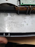 Audi A6 S6 C5 4B Éclairage lumière plafonnier avant 4B0947105