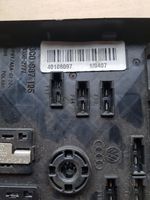 Volkswagen PASSAT B6 Module de fusibles 3C0937125