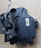 Audi A6 S6 C5 4B Zamek drzwi przednich 4B2837016G