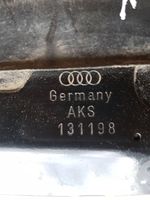 Audi A4 S4 B5 8D Zamek drzwi tylnych samochodów dostawczych 131198