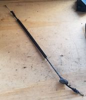 Volkswagen Touran I Front door cable line 1T0837085