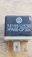 Volkswagen Polo III 6N 6N2 6NF Muu rele 141951253B