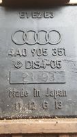 Audi A4 S4 B5 8D Sytytyksen vahvistimen ohjainlaite 4A0905351