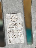 Volkswagen PASSAT B5.5 Priekinių durų instaliacija 535972702