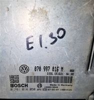 Volkswagen Touareg I Moottorin ohjainlaite/moduuli 070997016M