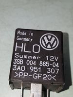 Volkswagen Golf III Autres relais 3A0951307