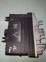 Volkswagen PASSAT B4 Sterownik / Moduł ECU 8A0907311L