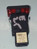 Audi A4 S4 B6 8E 8H Hätävilkkujen kytkin 8E0941509