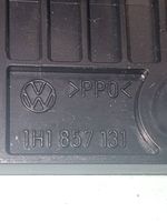 Volkswagen Golf III Inne części karoserii 1H1857131