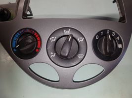 Ford Focus Konsola środkowa / Radio / GPS 98ABA046A04AE