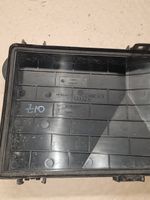 Volkswagen Caddy Battery box tray cover/lid 1K0937132