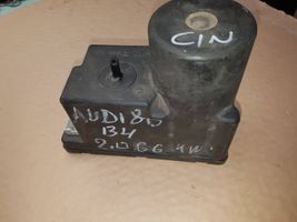 Audi 80 90 S2 B4 Pompe à vide 4A0862257A