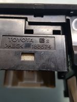 Toyota Corolla E120 E130 Kiti jungtukai/ rankenėlės/ perjungėjai 183574