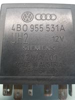 Audi 100 S4 C4 Реле стеклоочистителей 4B0955531A