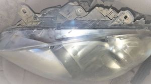 Mercedes-Benz B W245 Lampa przednia A1698204561