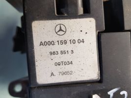 Mercedes-Benz E W210 Sistema di pre riscaldamento elettrico del motore (opzionale) A0001591004