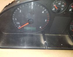 Volkswagen Transporter - Caravelle T5 Speedometer (instrument cluster) 88311346