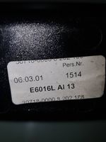 BMW 3 E46 Consolle centrale del vano portaoggetti 307180200