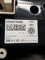 Volkswagen PASSAT B7 Air conditioner control unit module 3AA907044BB