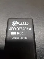 Audi A6 Allroad C6 Hehkutulpan esikuumennuksen rele 0281003029