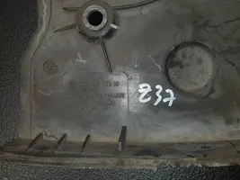 Audi A4 S4 B5 8D Osłona paska / łańcucha rozrządu 028109123H