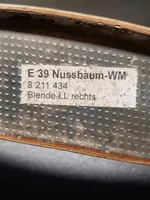 BMW 5 E39 Dekoratyvinė apdailos juostelė 8211434