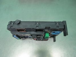 Peugeot 208 Module de fusibles 9678355980