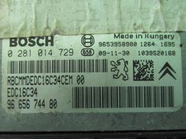 Peugeot 5008 Calculateur moteur ECU 9653958980