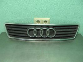 Audi A6 S6 C5 4B Grotelės priekinės 4B0853651A